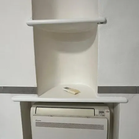 San Pietro شقة
