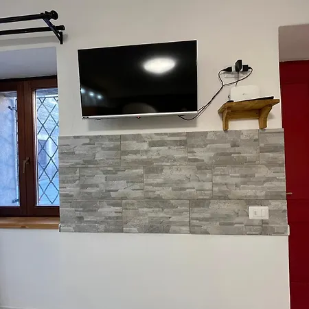 San Pietro شقة تيمبيو باوسانيا