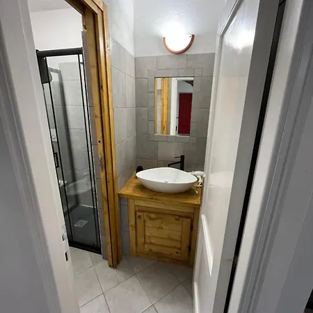 San Pietro تيمبيو باوسانيا